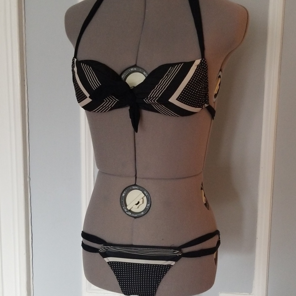 Black and white bikini
